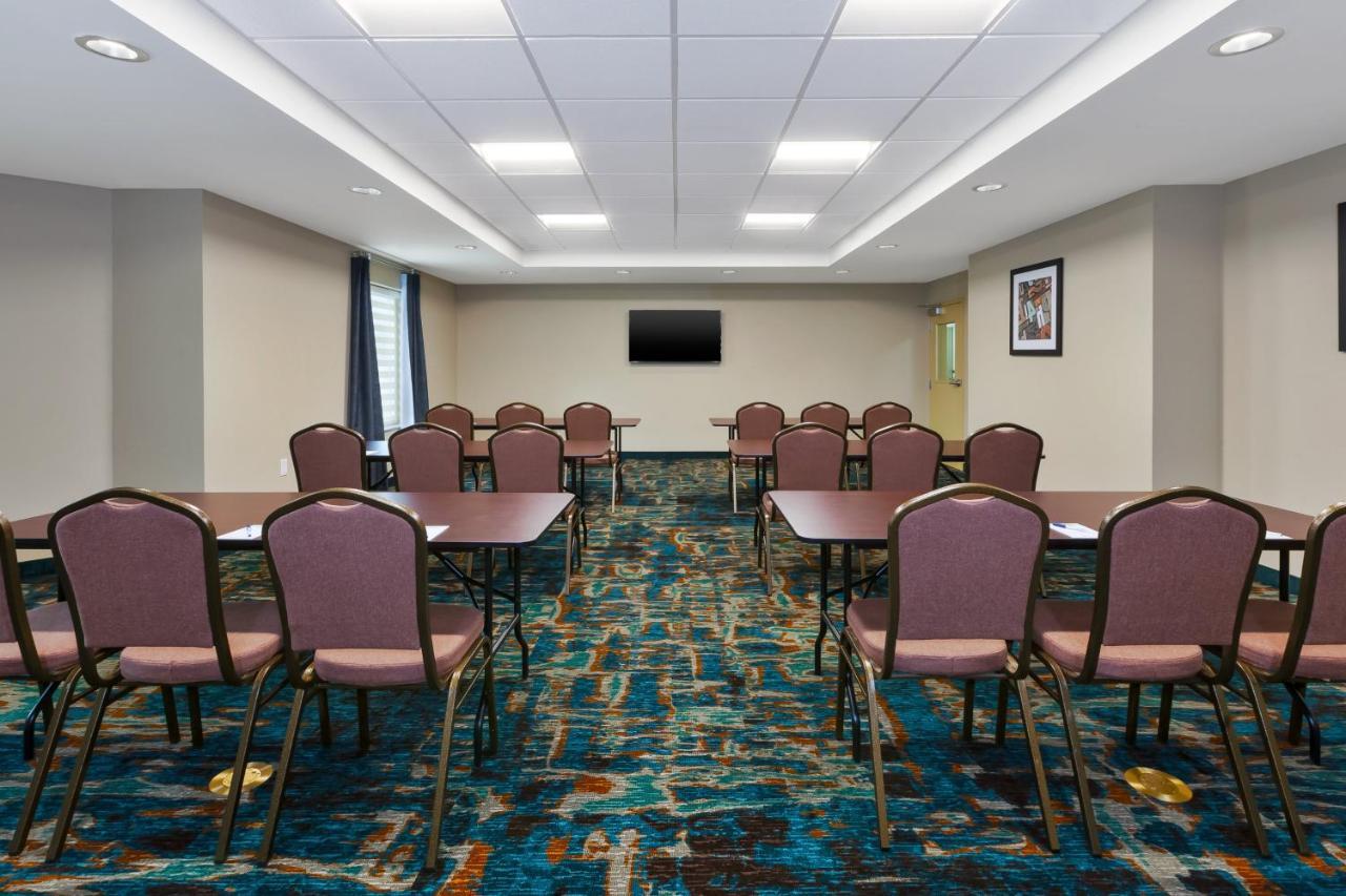 Candlewood Suites Louisville - Ne Downtown Area By Ihg Exteriör bild